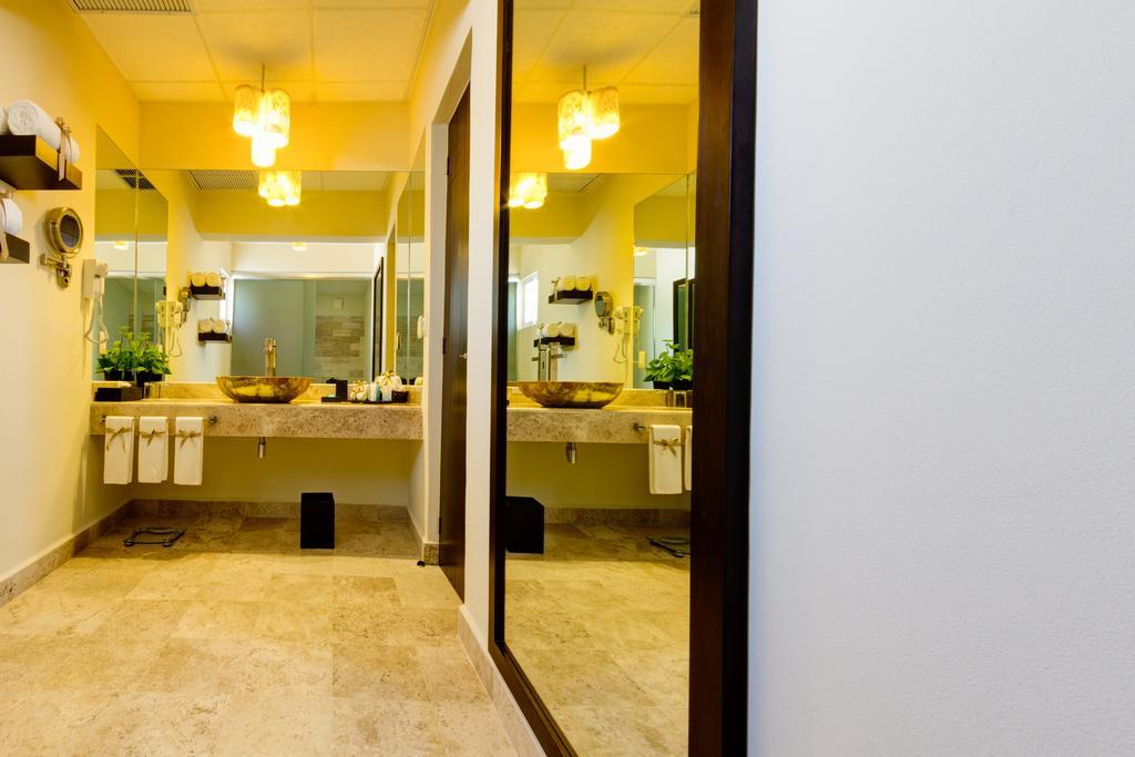 Royal Select At Grand Park Royal (adults Only) Hotel